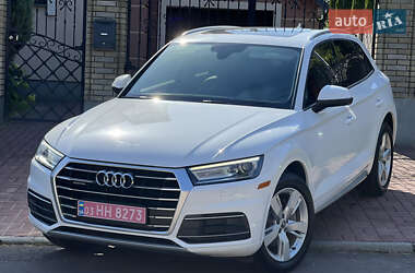 Позашляховик / Кросовер Audi Q5 2018 в Рівному