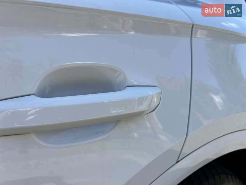 Внедорожник / Кроссовер Audi Q5 2018 в Ровно