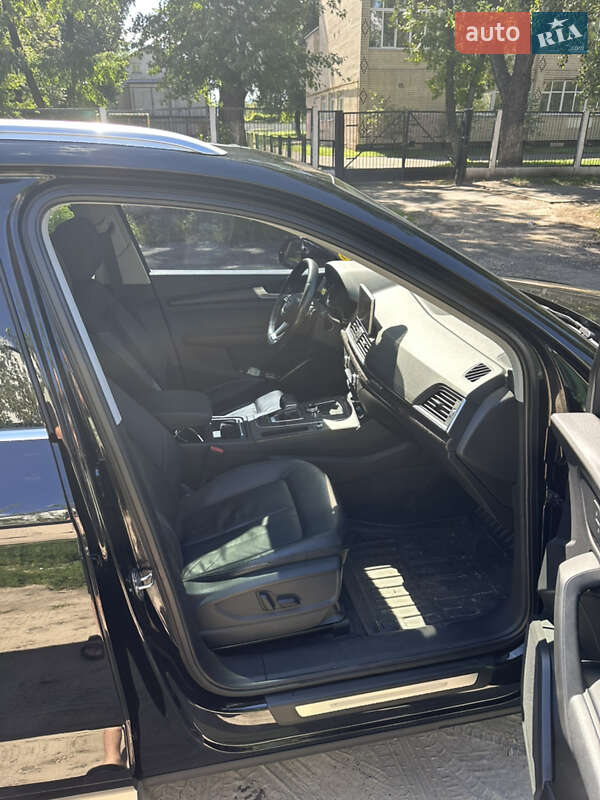 Внедорожник / Кроссовер Audi Q5 2018 в Киеве