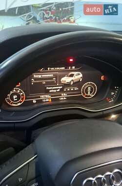 Внедорожник / Кроссовер Audi Q5 2018 в 