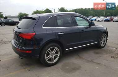 Внедорожник / Кроссовер Audi Q5 2016 в 