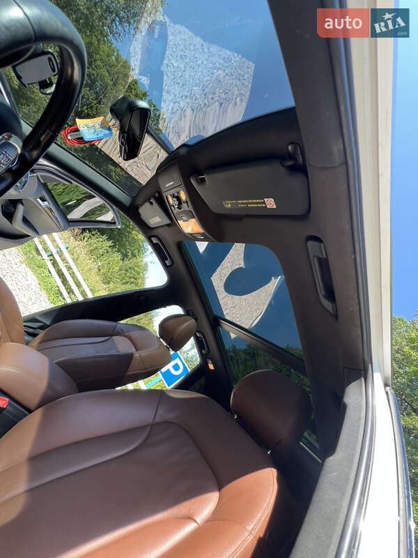 Внедорожник / Кроссовер Audi Q5 2011 в Ивано-Франковске