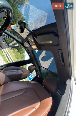 Внедорожник / Кроссовер Audi Q5 2011 в 
