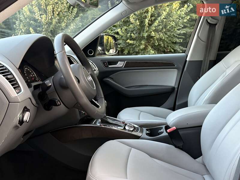 Внедорожник / Кроссовер Audi Q5 2014 в Львове