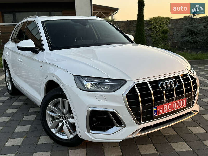 Внедорожник / Кроссовер Audi Q5 2022 в Стрые