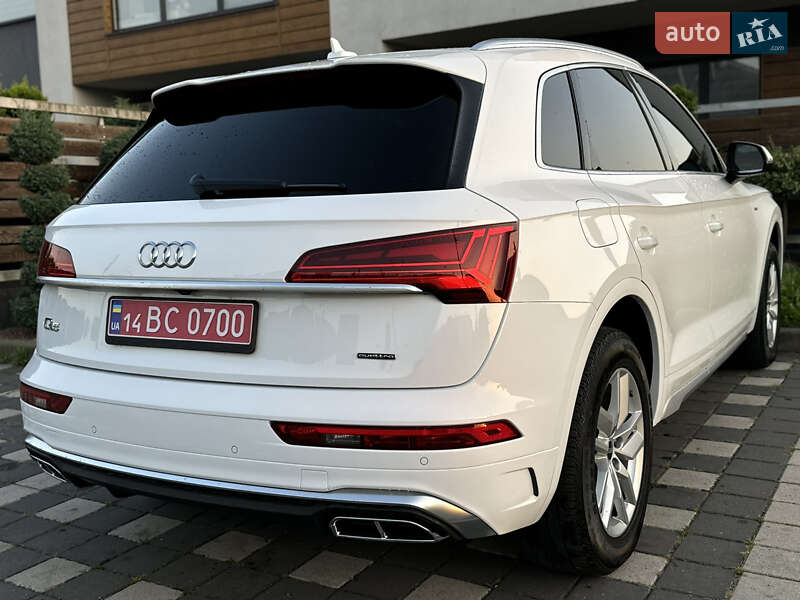 Внедорожник / Кроссовер Audi Q5 2022 в Стрые