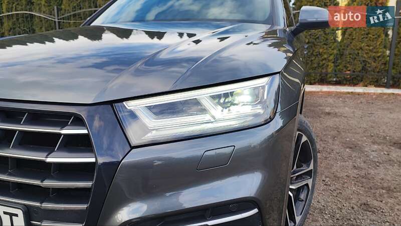 Внедорожник / Кроссовер Audi Q5 2017 в Дрогобыче