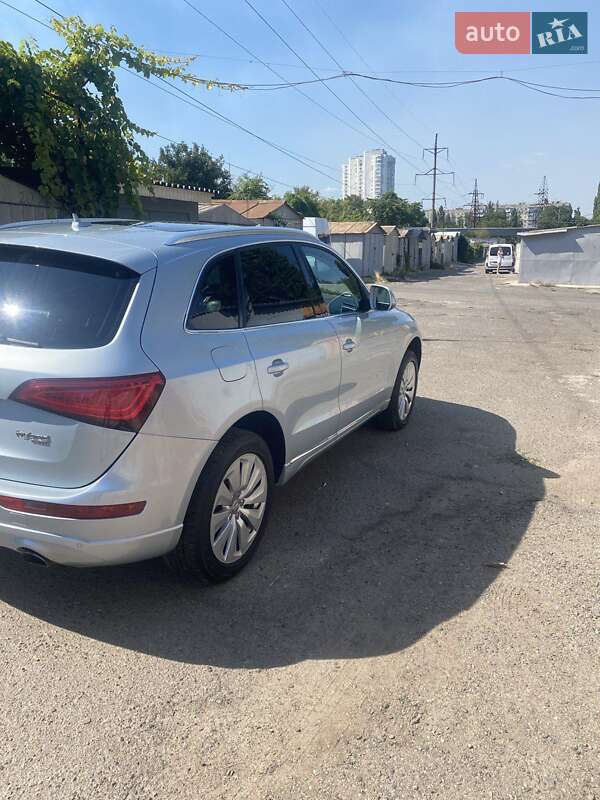 Внедорожник / Кроссовер Audi Q5 2012 в Одессе