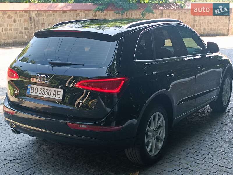Внедорожник / Кроссовер Audi Q5 2013 в Черновцах
