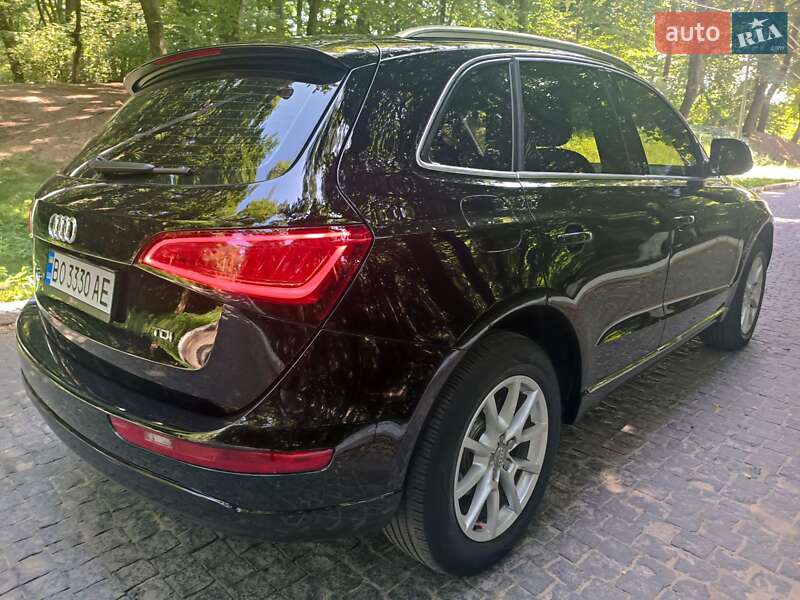 Внедорожник / Кроссовер Audi Q5 2013 в Черновцах