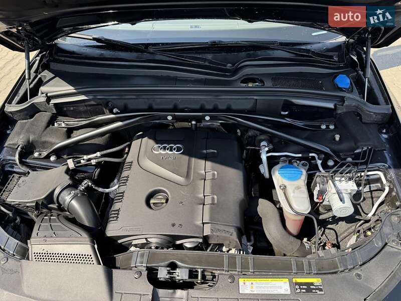 Внедорожник / Кроссовер Audi Q5 2015 в Мукачево