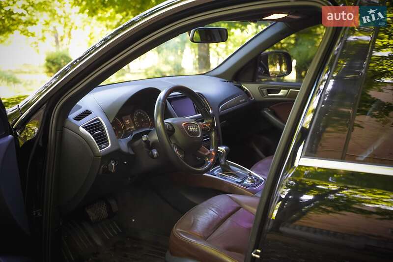 Внедорожник / Кроссовер Audi Q5 2014 в Первомайске