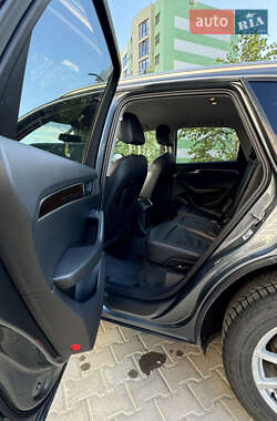 Внедорожник / Кроссовер Audi Q5 2012 в 