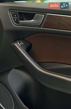 Внедорожник / Кроссовер Audi Q5 2013 в 