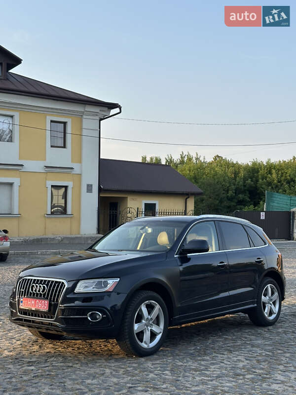Позашляховик / Кросовер Audi Q5 2016 в Луцьку