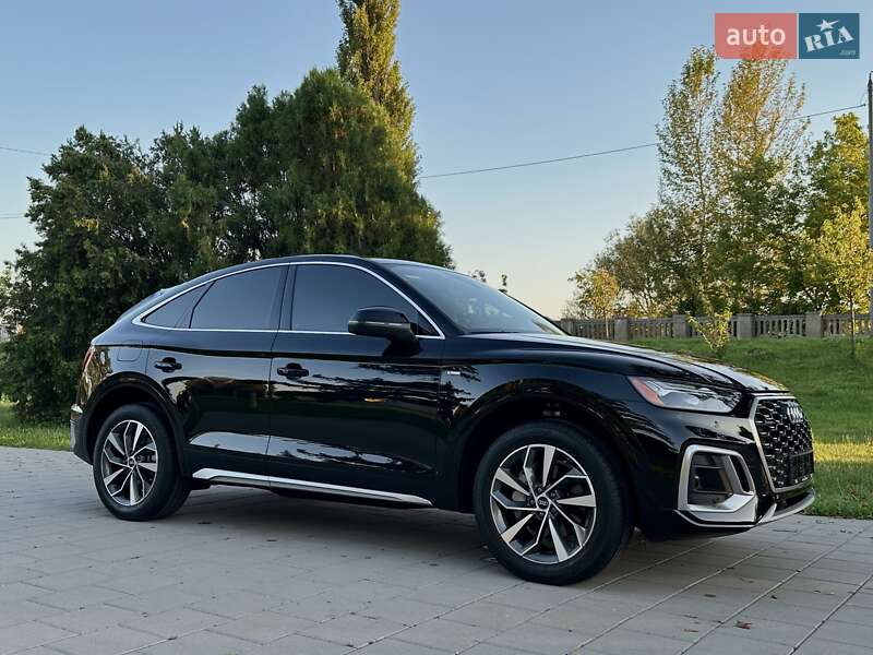 Внедорожник / Кроссовер Audi Q5 2022 в Киеве
