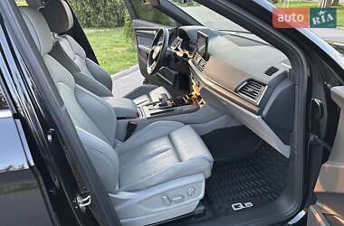 Внедорожник / Кроссовер Audi Q5 2022 в 