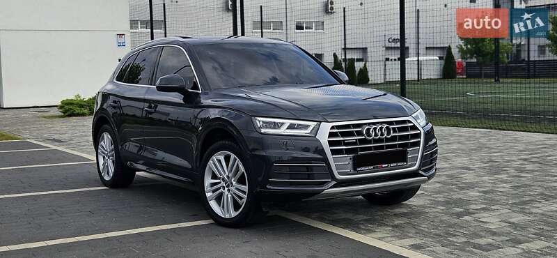 Внедорожник / Кроссовер Audi Q5 2018 в Мукачево