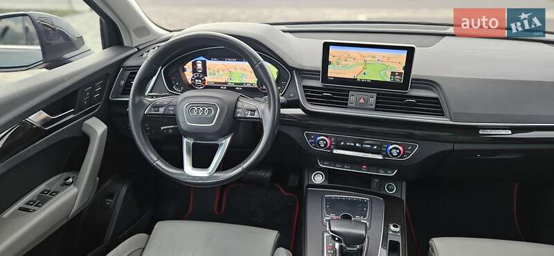 Внедорожник / Кроссовер Audi Q5 2018 в Мукачево