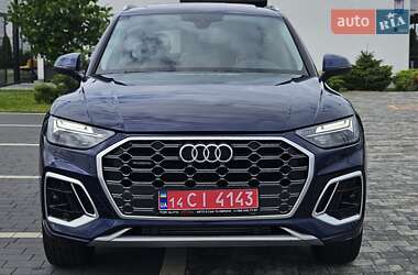 Внедорожник / Кроссовер Audi Q5 2022 в 