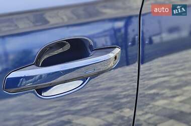 Внедорожник / Кроссовер Audi Q5 2022 в 