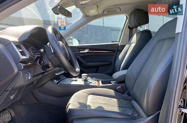 Внедорожник / Кроссовер Audi Q5 2019 в 