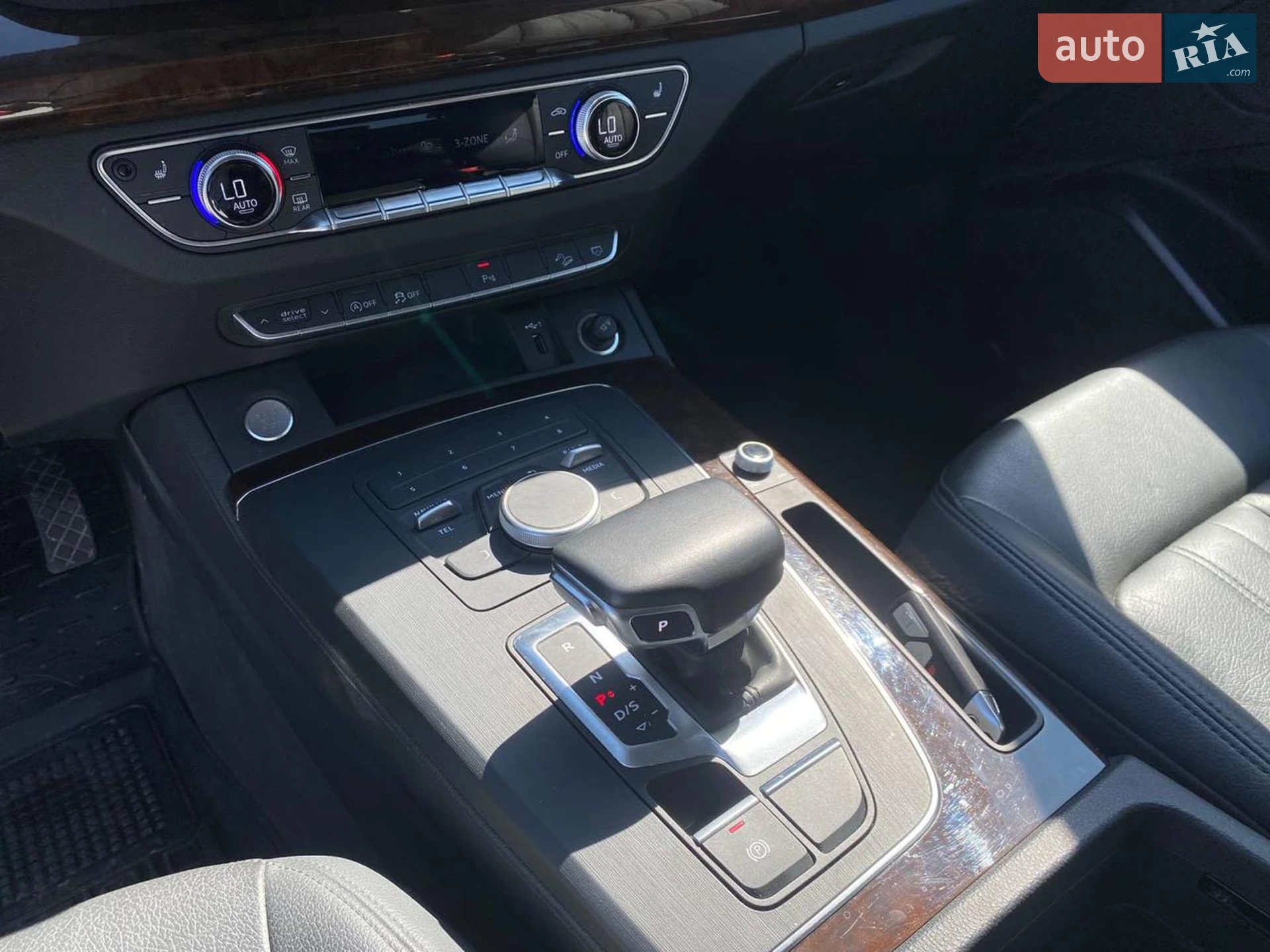 2019 Audi Q5 - мініатюра 23