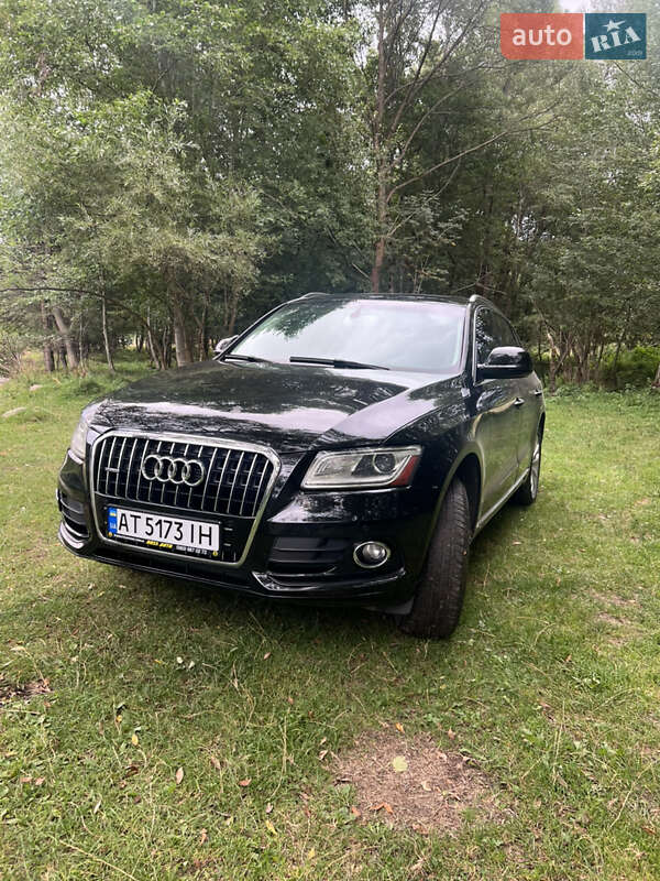 Позашляховик / Кросовер Audi Q5 2015 в Долині