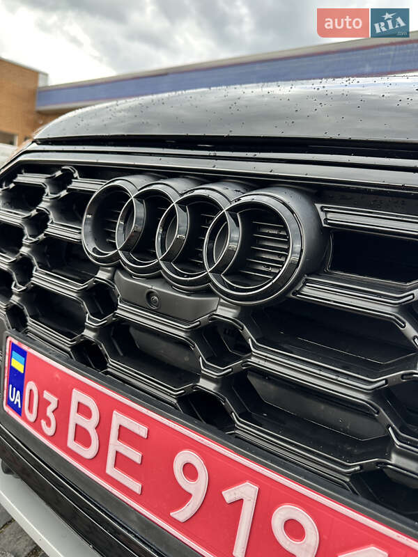 Внедорожник / Кроссовер Audi Q5 2021 в Луцке