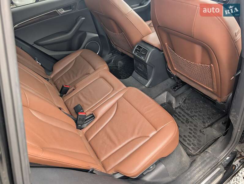 Внедорожник / Кроссовер Audi Q5 2012 в Ровно