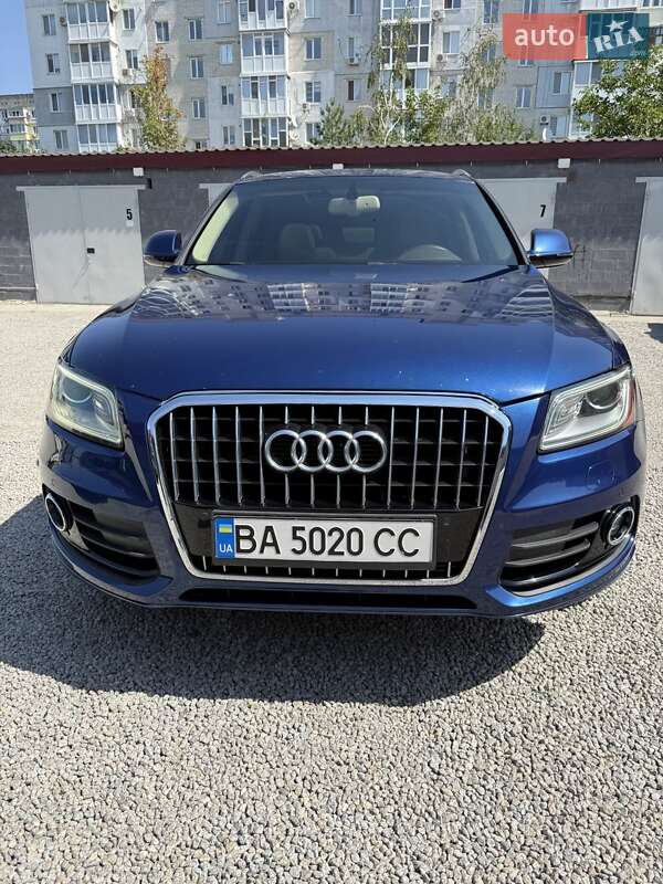 Внедорожник / Кроссовер Audi Q5 2015 в Кропивницком