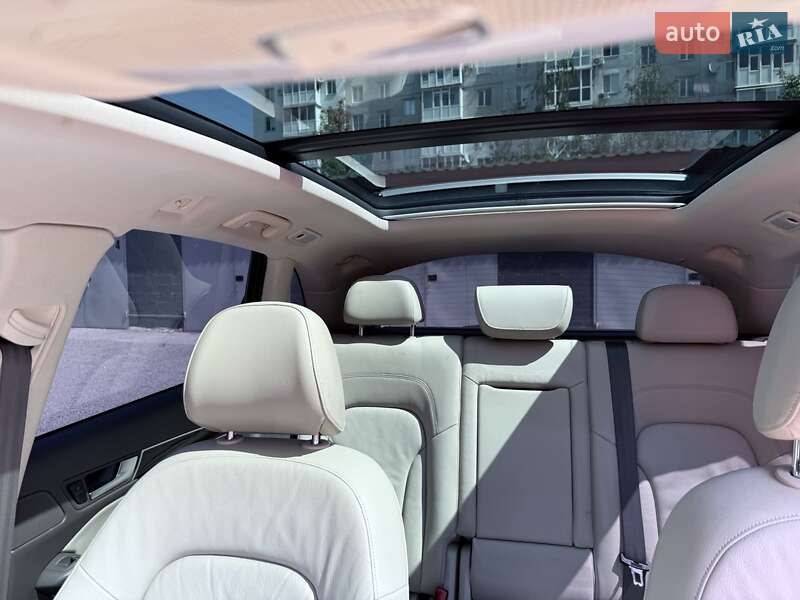 Внедорожник / Кроссовер Audi Q5 2015 в Кропивницком