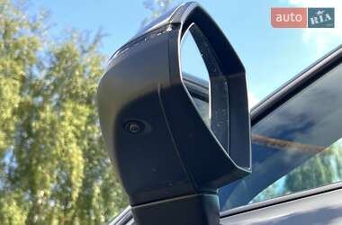 Внедорожник / Кроссовер Audi Q5 2022 в 