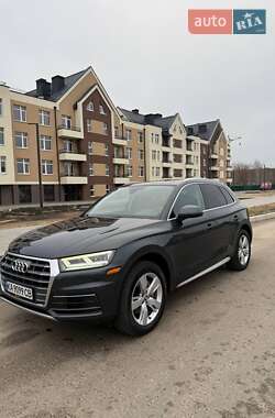 Позашляховик / Кросовер Audi Q5 2018 в Львові