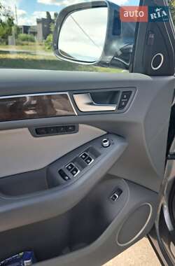 Внедорожник / Кроссовер Audi Q5 2015 в 