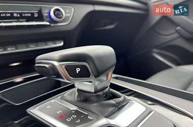 Внедорожник / Кроссовер Audi Q5 2023 в 