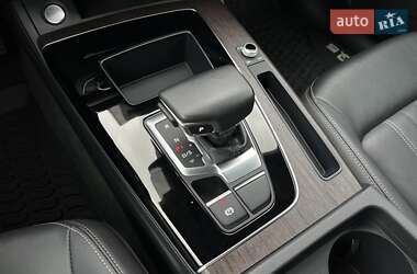 Внедорожник / Кроссовер Audi Q5 2023 в 
