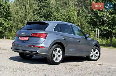 Внедорожник / Кроссовер Audi Q5 2019 в 