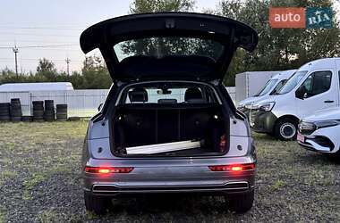 Внедорожник / Кроссовер Audi Q5 2019 в 