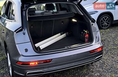 Внедорожник / Кроссовер Audi Q5 2019 в 