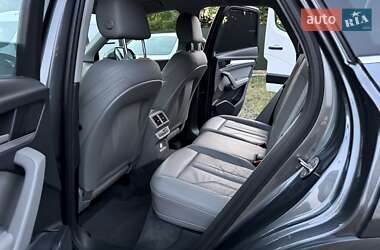 Внедорожник / Кроссовер Audi Q5 2019 в 