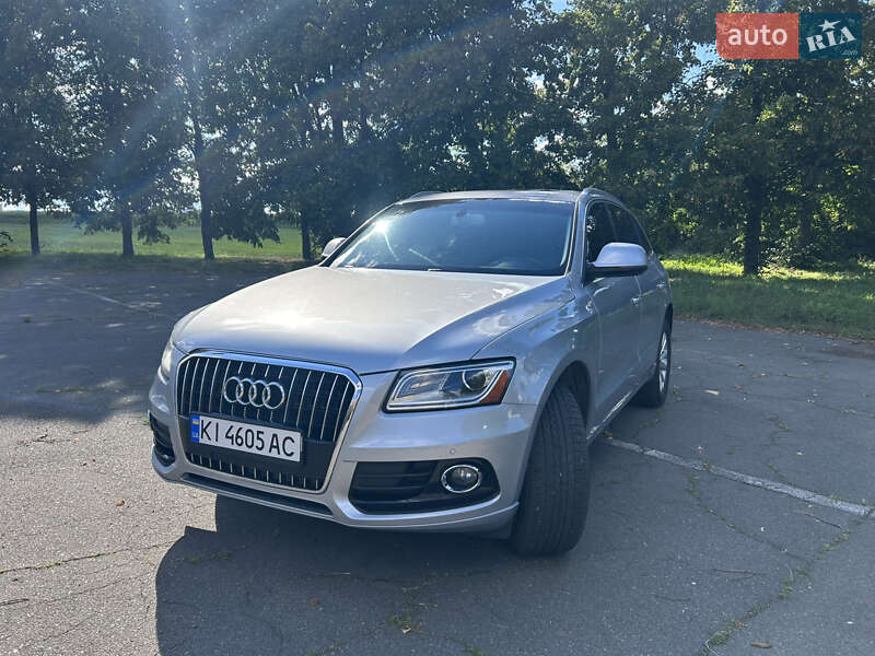 Внедорожник / Кроссовер Audi Q5 2015 в 
