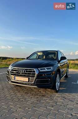 Внедорожник / Кроссовер Audi Q5 2018 в Луцке