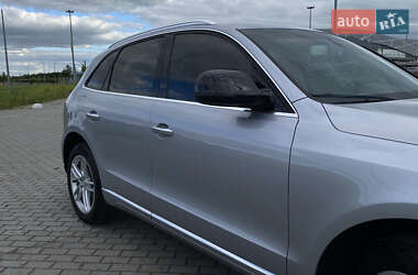 Внедорожник / Кроссовер Audi Q5 2015 в 