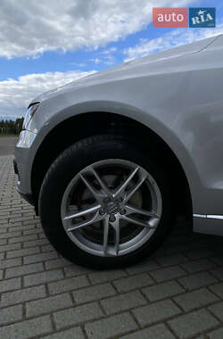 Внедорожник / Кроссовер Audi Q5 2015 в 