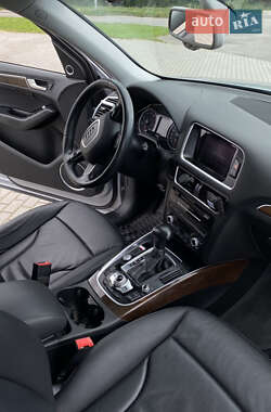 Внедорожник / Кроссовер Audi Q5 2015 в 