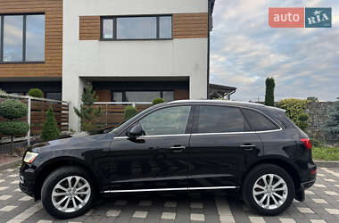 Внедорожник / Кроссовер Audi Q5 2015 в 