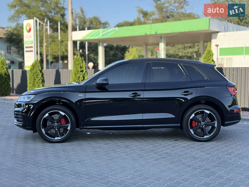 Внедорожник / Кроссовер Audi Q5 2019 в Одессе