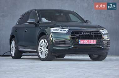 Внедорожник / Кроссовер Audi Q5 2018 в 