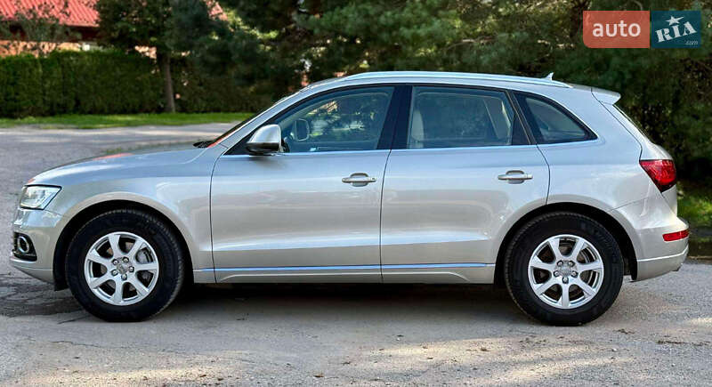 Внедорожник / Кроссовер Audi Q5 2011 в Виннице